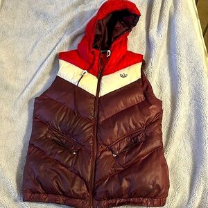 Used women’s Adidas hooded chevron puffer vest large